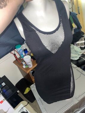 Black Sleeveless Mesh-Accent Women's Tank Top